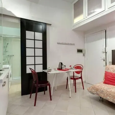 Coliseum Loft * ローマ